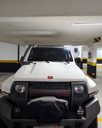 TROLLER T4 3.2 XLT 4X4 20V TURBO INTERCOOLER DIESEL 2P MANUAL
